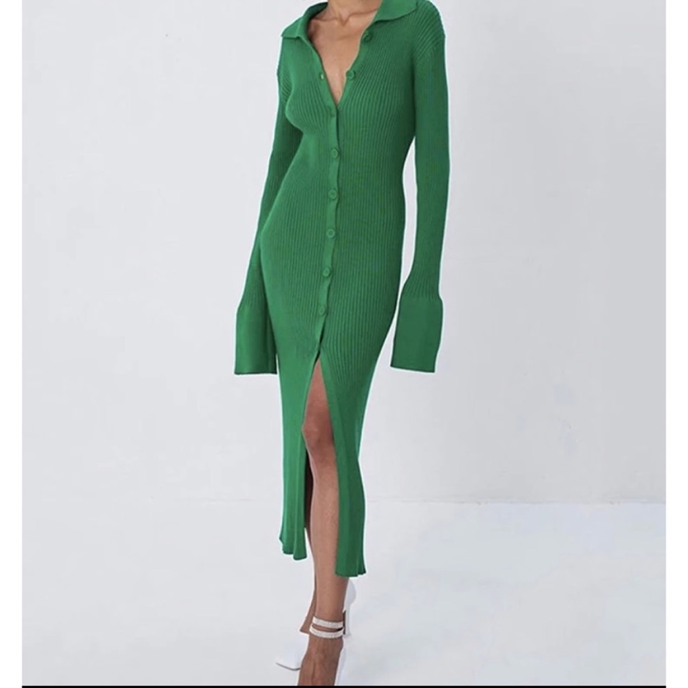 Shell Sleeve Ribbed Maxi Dress